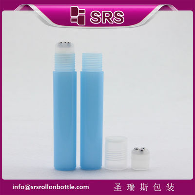 Cosmetic trống 15ml nhựa nước hoa cuộn trên chai với ba quả bóng thép